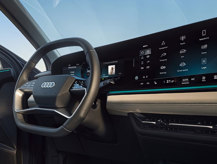Q6 - Interior